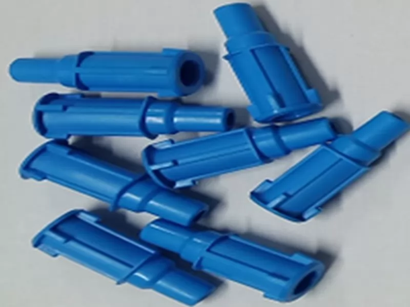 Plastic sleeve mold change versions for different part height